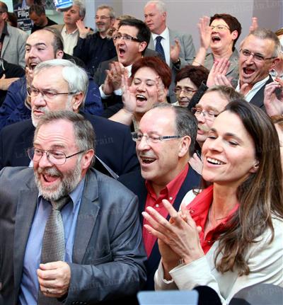 Le parti socialiste place neuf candidats sur neuf au second tour de scrutin. Photo Karim SIARI